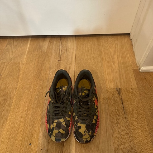 Nike Air Max Bold Green camo design - Women - Size 7 - Picture 4 of 5